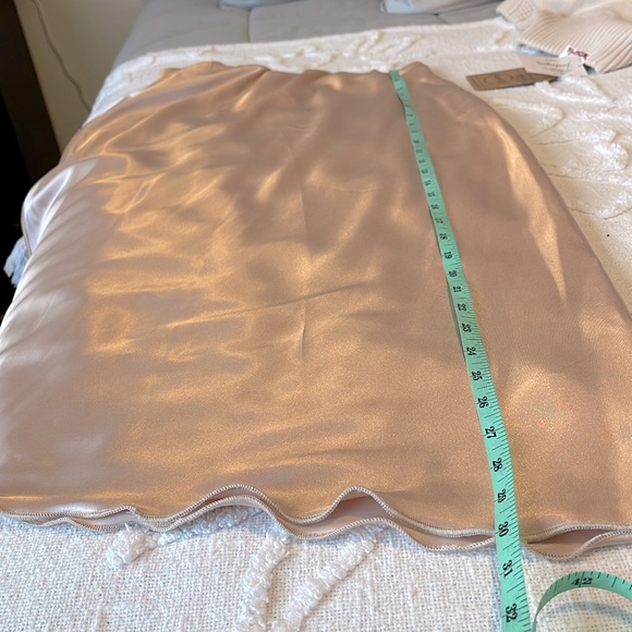Nicole Miller Satin Skirt Size S - Picture 9 of 10